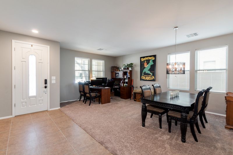3330 E Tulsa St, Gilbert, AZ 85295