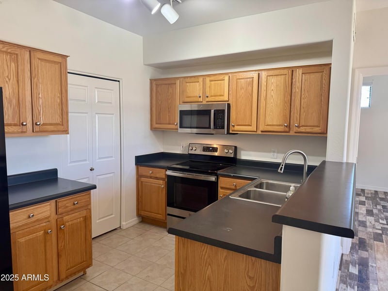3330 Gilbert Rd #1003, Chandler, AZ 85286