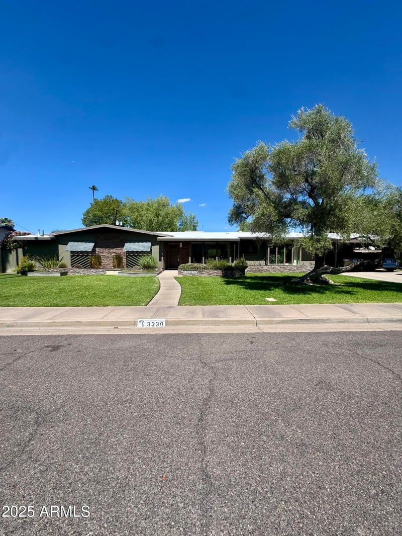 3330 Glenrosa Ave, Phoenix, AZ 85018