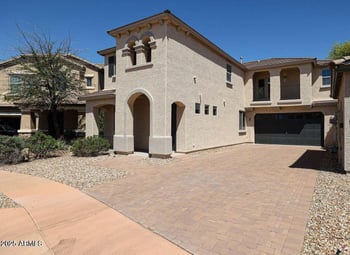 3330 Gran Paradiso Dr, Phoenix, AZ 85086
