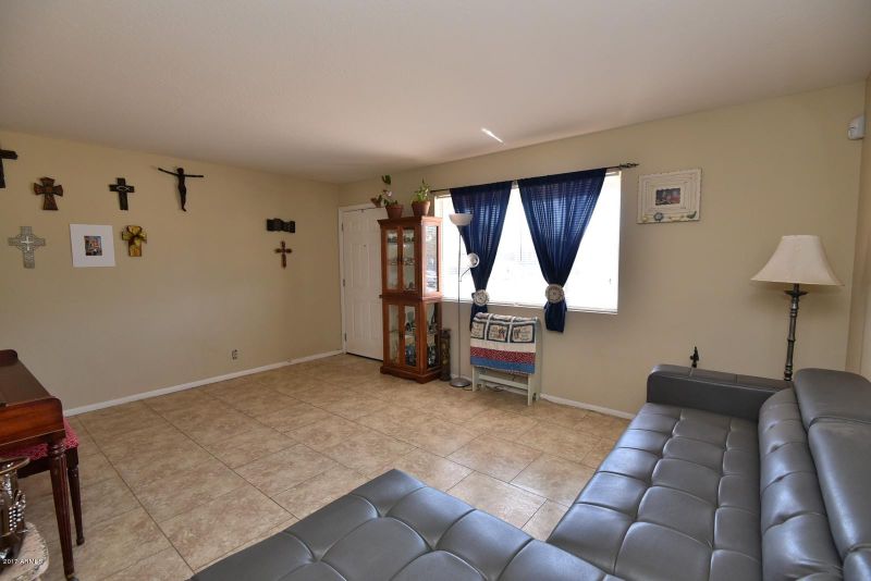 3330 W Aster Dr, Phoenix, AZ 85029