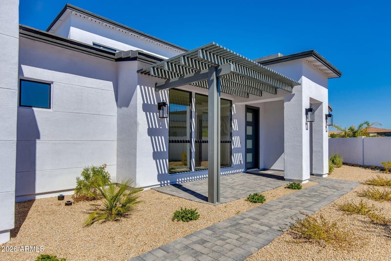 3330 W Desert Dawn Dr, Phoenix, AZ 85083