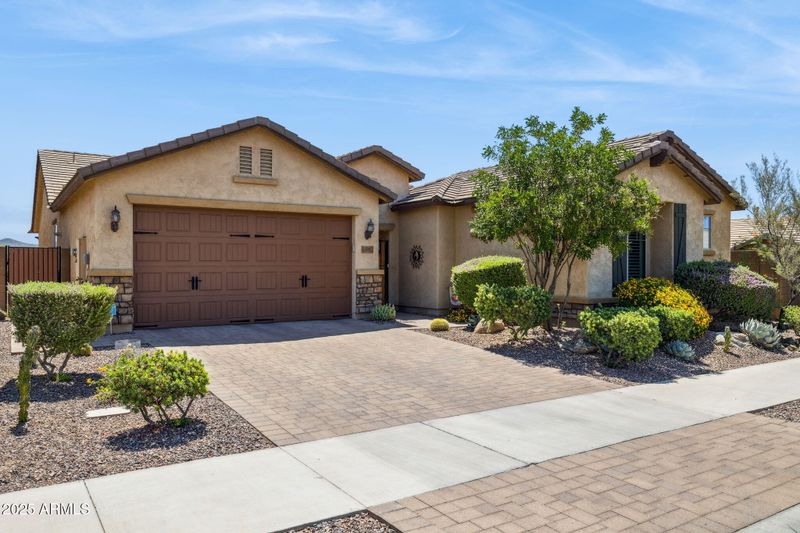 33305 N 26th Ave, Phoenix, AZ 85085