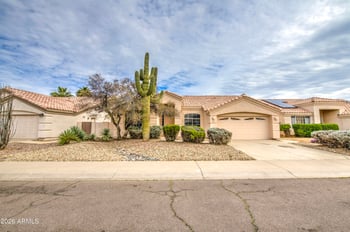 3331 Copenhagen Dr, Avondale, AZ 85392