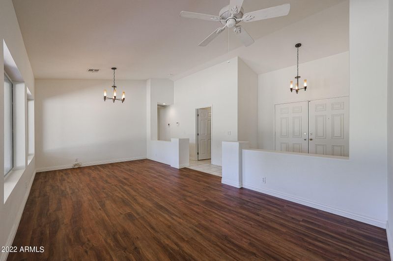 3331 E Beardsley Rd, Phoenix, AZ 85050