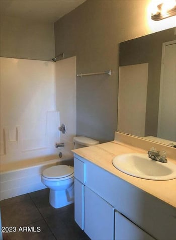 3331 W Harmont Dr, Phoenix, AZ 85051