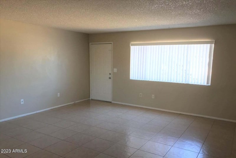 3331 W Harmont Dr, Phoenix, AZ 85051