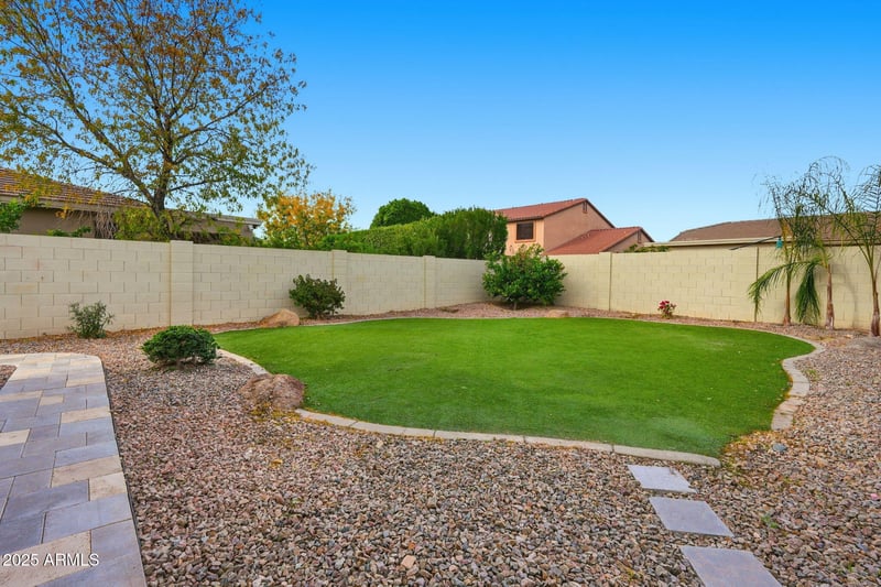 3332 Canyon Way, Chandler, AZ 85249