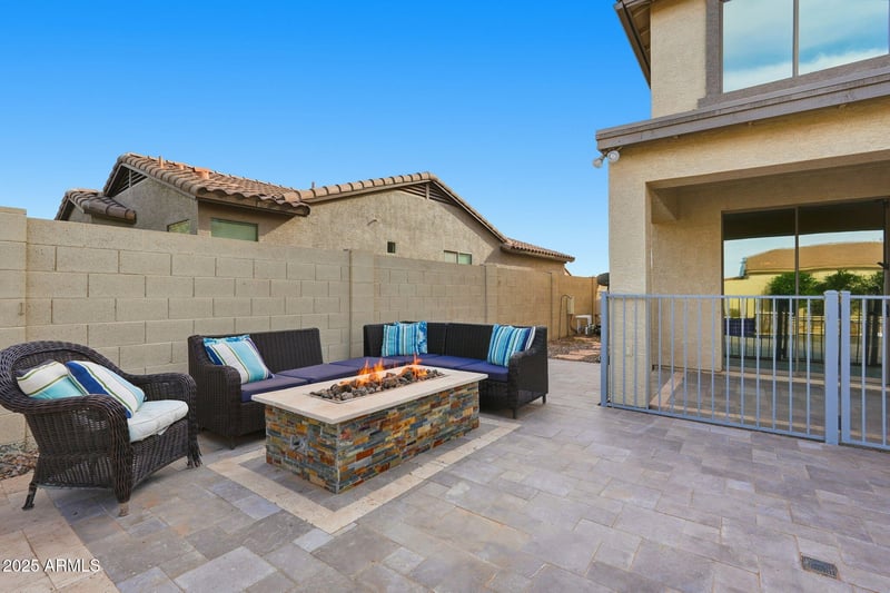 3332 Canyon Way, Chandler, AZ 85249