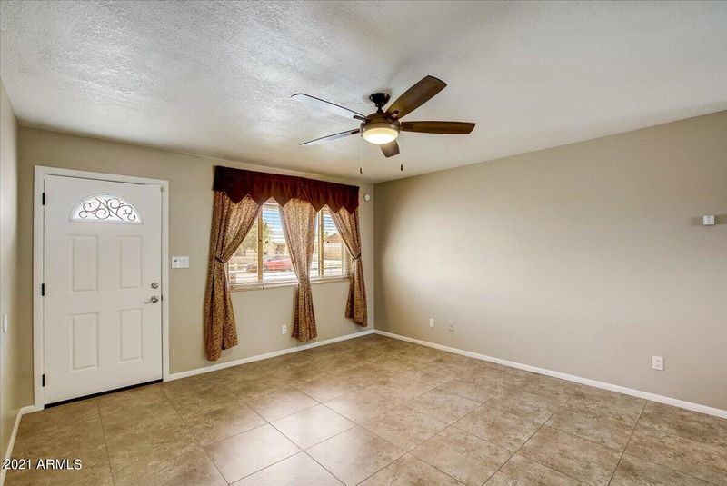 3332 E Acoma Dr, Phoenix, AZ 85032