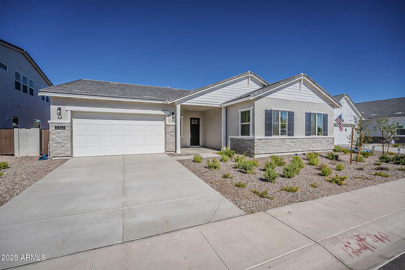 3332 Sunstone Dr, San Tan Valley, AZ 85144