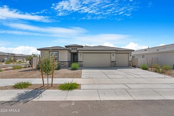 3333 177th Dr, Goodyear, AZ 85338