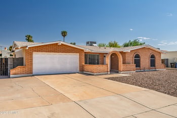 3333 N Carriage Ln, Chandler, AZ 85224