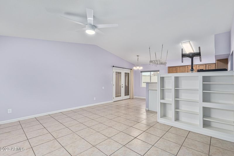 3333 S Parkside Dr, Tempe, AZ 85282