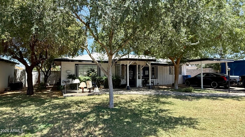 3334 E Clarendon Ave, Phoenix, AZ 85018