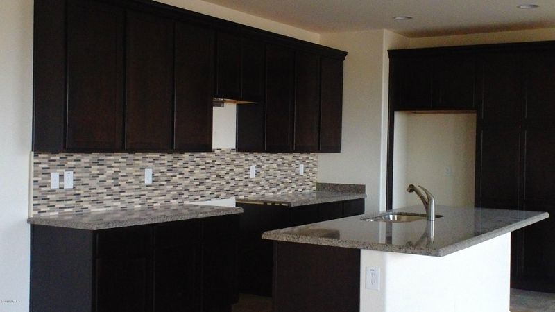 3334 E Rochelle St, Mesa, AZ 85213