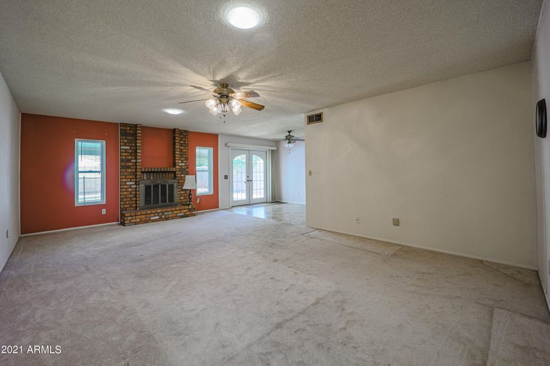 3334 W Sandra Ter, Phoenix, AZ 85053