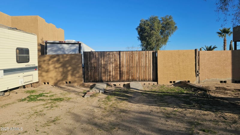 33340 Lower Buckeye Rd, Tonopah, AZ 85354