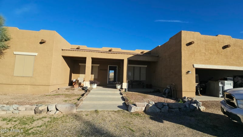 33340 Lower Buckeye Rd, Tonopah, AZ 85354