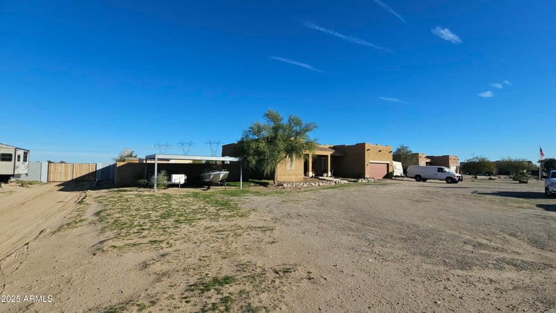 33340 Lower Buckeye Rd, Tonopah, AZ 85354