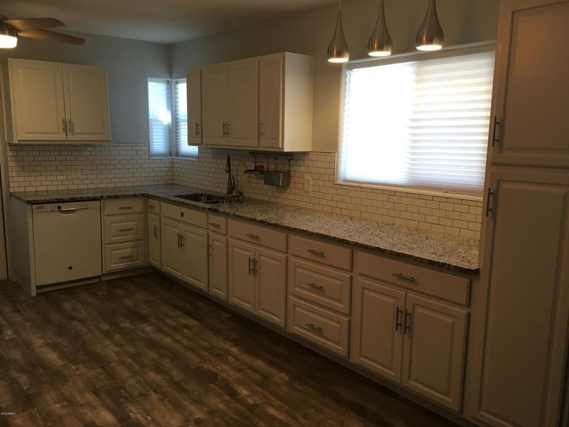 3335 E Pierce St, Phoenix, AZ 85008