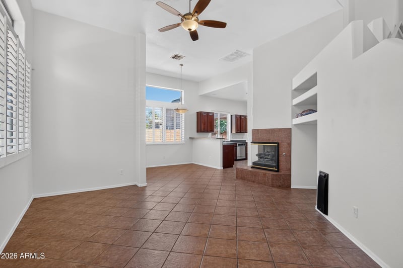 3335 N 142nd Dr, Goodyear, AZ 85395