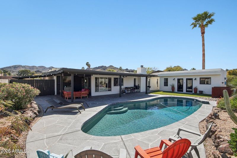 3336 E Hatcher Rd, Phoenix, AZ 85028
