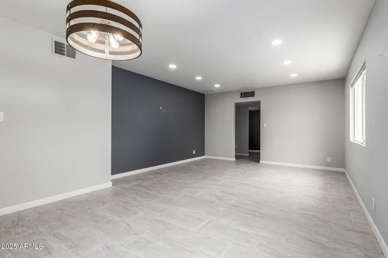 3336 Earll Dr, Phoenix, AZ 85018