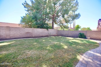 3337 E Beardsley Rd, Phoenix, AZ 85050