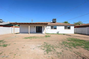 3337 W Ocotillo Rd, Phoenix, AZ 85017