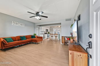 3338 Corrine Dr, Phoenix, AZ 85029