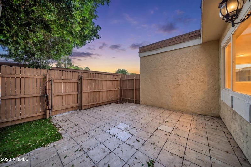 3338 Las Palmaritas Dr, Phoenix, AZ 85051