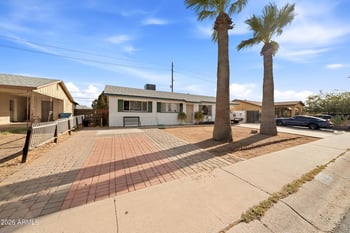 3339 W Corrine Dr, Phoenix, AZ 85029