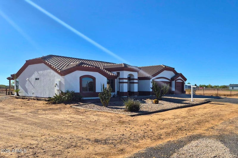 33399 Karen Ln, San Tan Valley, AZ 85143