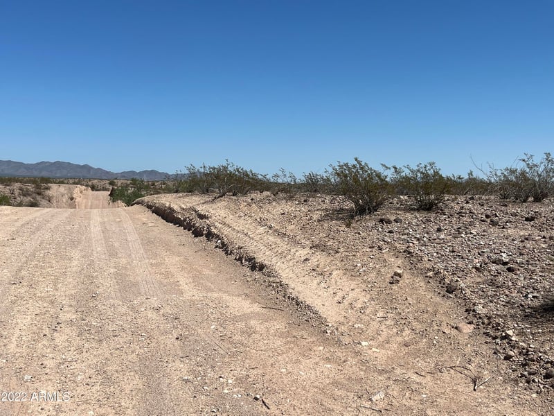 333XX Glenrosa Ave Lot 4 -- #-, Tonopah, AZ 85354