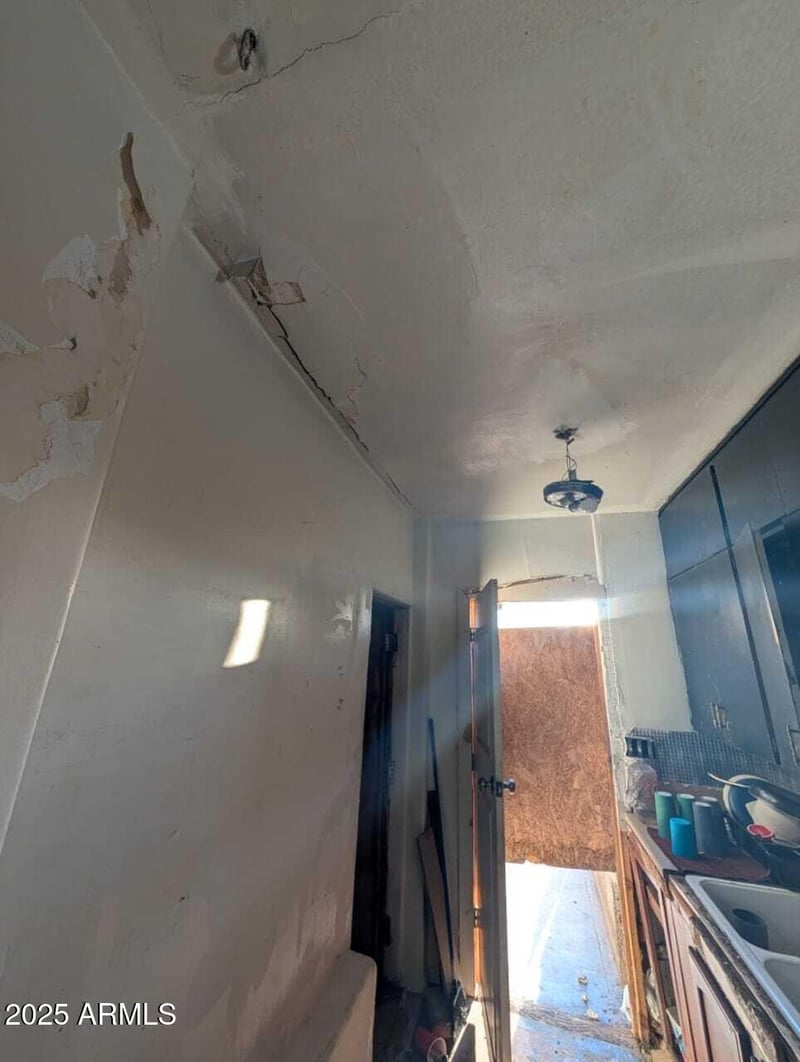 334 18th Dr, Phoenix, AZ 85007