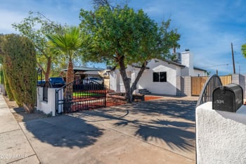 334 18th Dr, Phoenix, AZ 85007