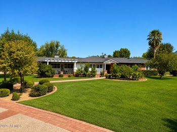 334 E Glenn Dr, Phoenix, AZ 85020