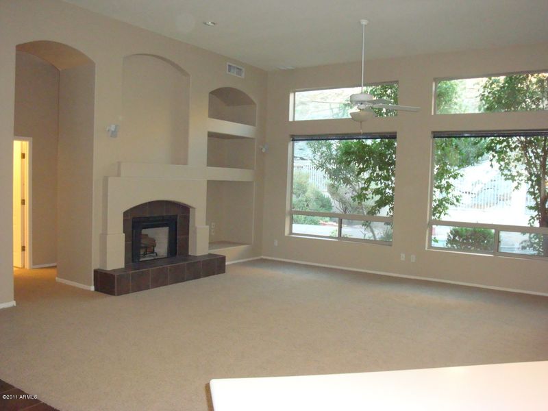 334 E Wildwood Dr, Phoenix, AZ 85048