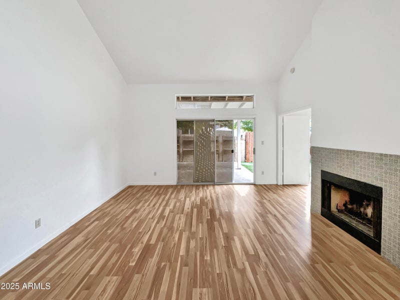 334 Lodge Dr, Tempe, AZ 85283