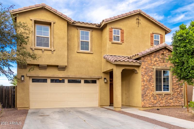 3340 E Rochelle St, Mesa, AZ 85213