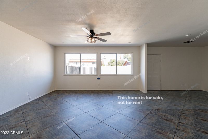 3340 N 80th Dr, Phoenix, AZ 85033