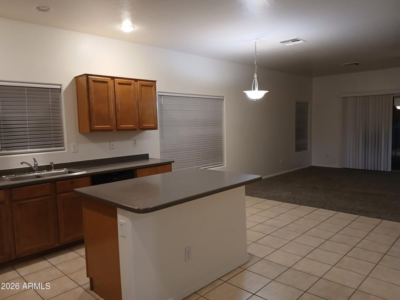 33403 Wash View Rd, San Tan Valley, AZ 85144
