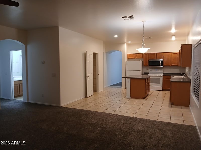 33403 Wash View Rd, San Tan Valley, AZ 85144