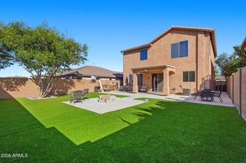 33408 Falcon Trl, San Tan Valley, AZ 85144