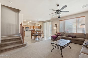 33408 N Falcon Trl, San Tan Valley, AZ 85144