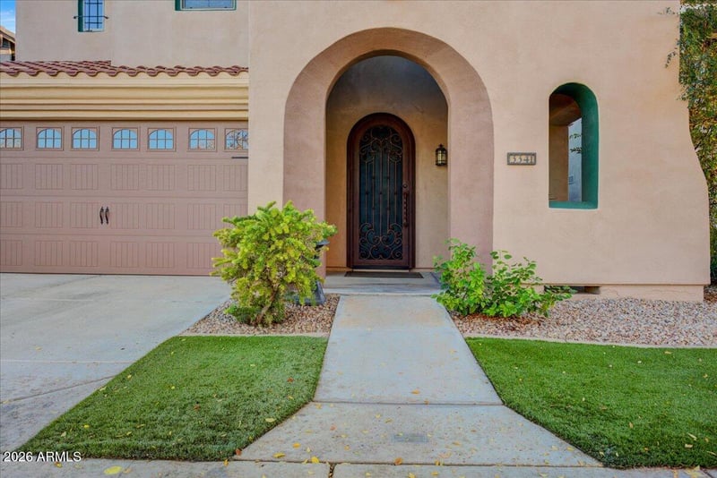 3341 Windsor Dr, Gilbert, AZ 85296