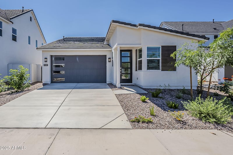 3341 Garnet St, San Tan Valley, AZ 85144