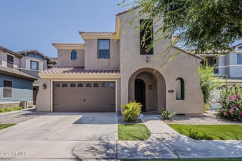 3341 Windsor Dr, Gilbert, AZ 85296