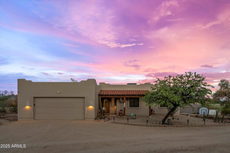 33413 10th St, Phoenix, AZ 85085